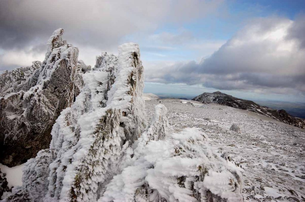 Glyder Fach in Eryri in winter